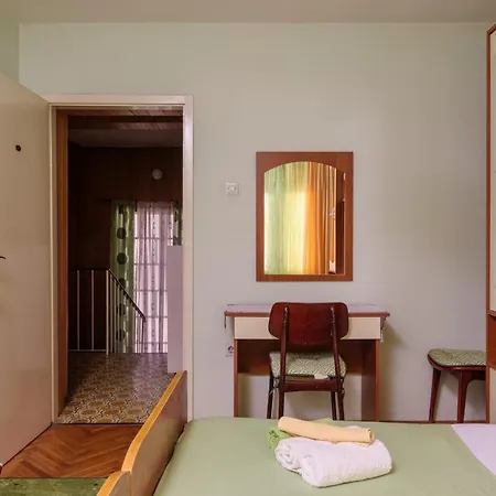 Mirjana Casa de hóspedes Trogir